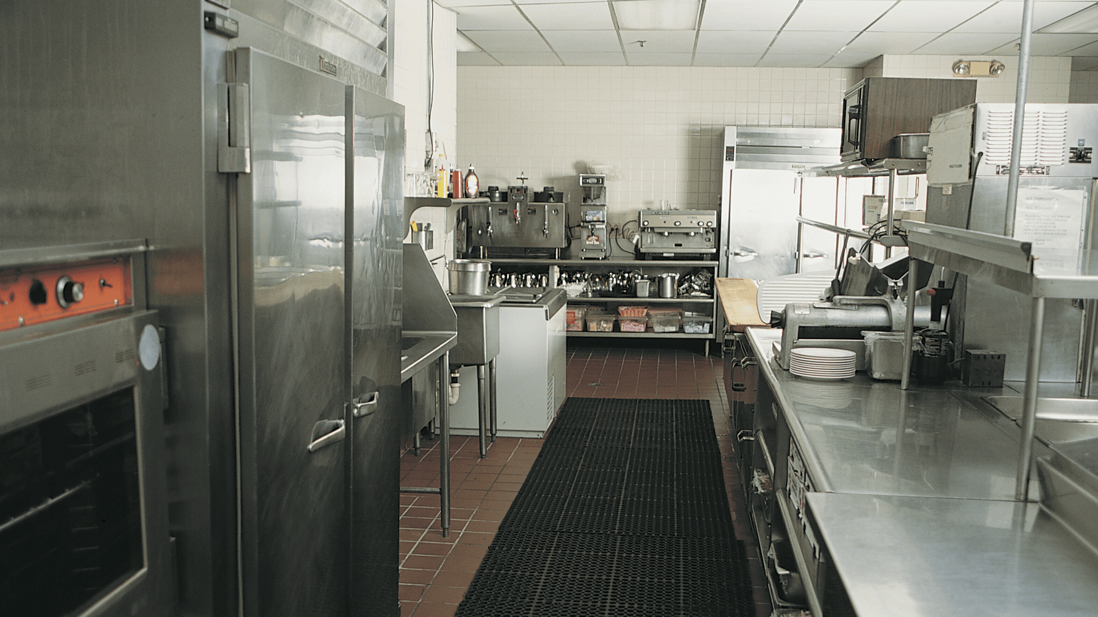 Commercial Walk-In Coolers: Repair or Replace?